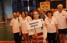 Депутати 12 областей змагалися на Всеукраїнській Спартакіаді