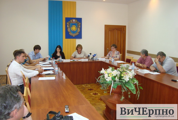 Все що відбувається навколо 2 поліклініки, я розцінюю як змову посадовців, – Любов Майборода