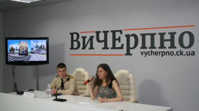 У Черкасах поет-курсант презентував свої вірші (ФОТО, ВІДЕО)