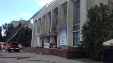 Владислав Голуб бере під особистий контроль відновлення будівлі черкаського драмтеатру