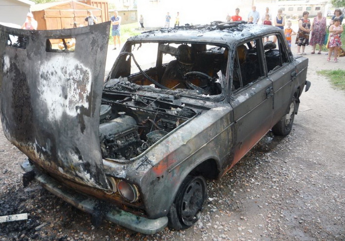 За добу рятувальники ліквідували пожежі двох гаражів