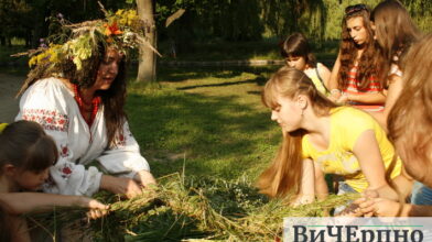 Івана Купала відсвяткували у черкаському парку “Перемога” (ФОТО)