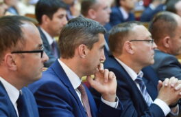 Президент мобілізує свою команду, – Юрій Ткаченко