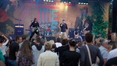 Близько 4 тисяч гостей відвідали благодійний фестиваль Ше.Fest у Моринцях (ФОТО)