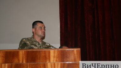 Новоспечений “автобатівець” Андрій Більда попросив депутатів допомогти батальйону, в якому він служить