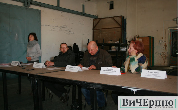 Митці та громадськість б’ють на сполох: немає жодних дій від чиновників для відновлення Черкаського театру