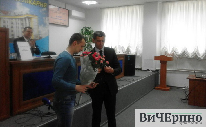 Медиків Черкащини, що виконували свій обов’язок у зоні АТО, нагородили почесними відзнаками