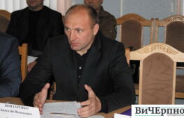 Анатолій Бондаренко заветував рішення про перейменування вулиць