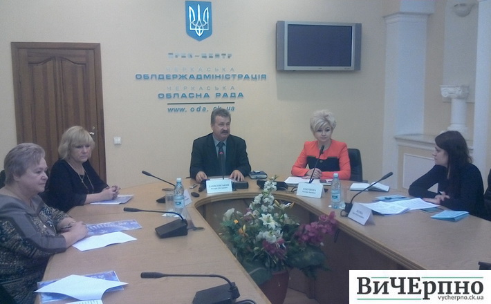 “Сподіваємось, що результати ДПА та ЗНО будуть кращими, ніж у попередньому році”, – директор Департаменту освіти і науки Валерій Данилевський
