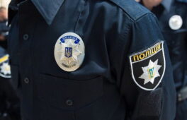 У Черкасах чоловік намагався втекти від поліцейських (ВІДЕО)