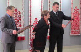 У галереї майстрів народного мистецтва презентували виставку “Полотняні обереги”