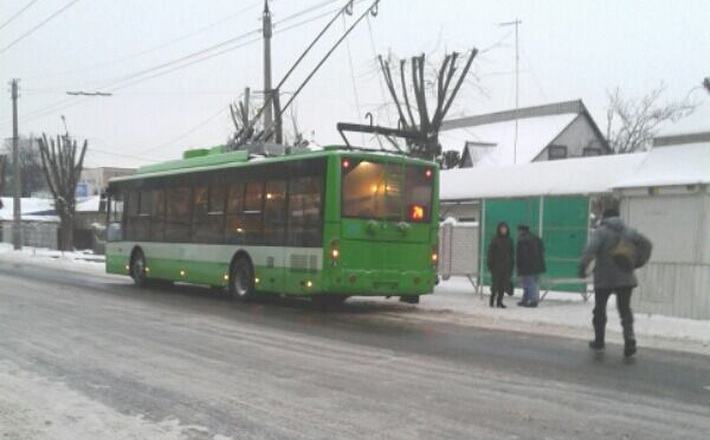 Тролейбуcи в Черкасах відновили звичний рух