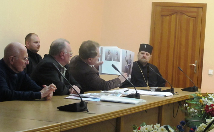 Проект пам’ятника “Борцям за волю України” представили в ОДА