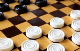 Канівські дошкільнята змагалися на шашковому турнірі