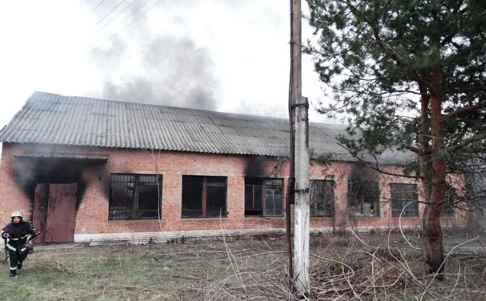 Смілянські підлітки спричинили пожежу (ВІДЕО)