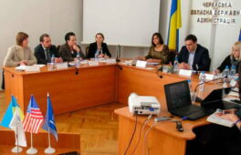 В ЧНУ обговорювали питання гендерної рівності, демографічного розвитку та протидії торгівлі людьми