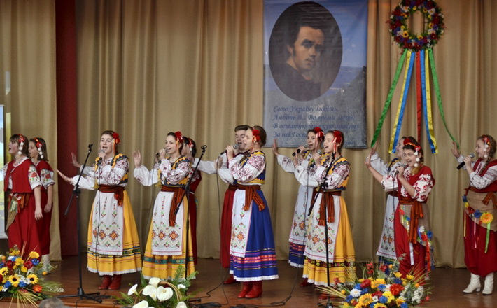 В Черкасах розпочалась І Всеукраїнська конференція учнівської молоді «Державотворчі процеси в Україні: через віки у ХХІ століття»
