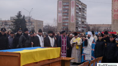 Герої не вмирають! У Черкасах вшанували пам’ять загиблого воїна АТО