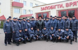 Черкаські рятувальники, які брали участь в антитерористичній операції, отримали статус учасників бойових дій та грамоти Управління