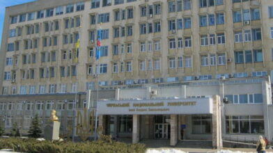 Студентам, які навчаються на контрактній основі, доведеться додатково доплачувати за навчання