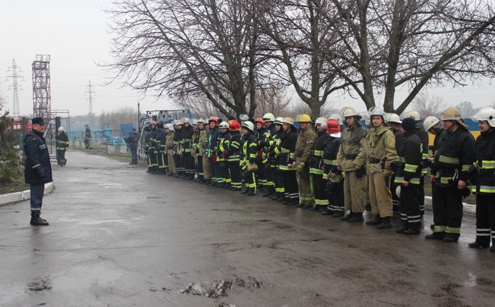 В непридатному для дихання середовищі тренувалися черкаські рятувальники