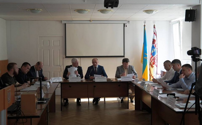 У Черкасах пішохідні переходи облаштують додатковим освітленням