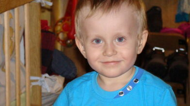 Родина трирічного Володі з Черкащини просить врятувати сина від глухоти!