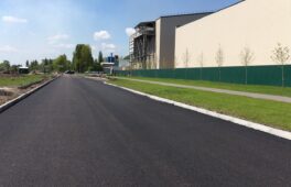 До поминальних днів ремонт вулиці Сурікова буде завершено