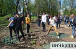 У Соборному сквері стало чистіше