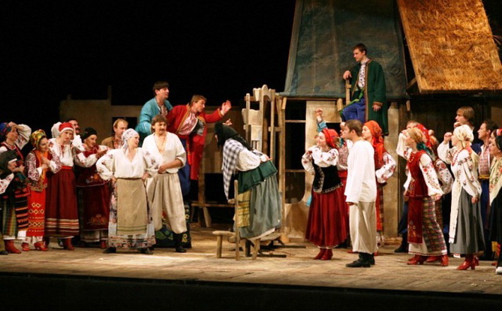 Черкащан кличуть на благодійну виставу