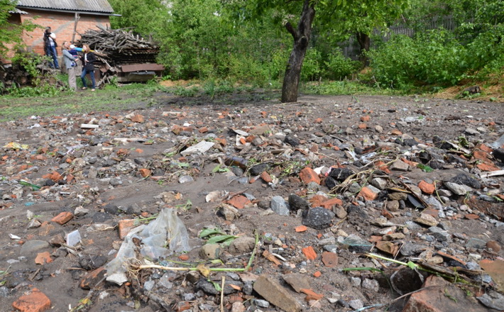 Умань на воді: містяни звинувачують владу у затопленні їхніх будинків