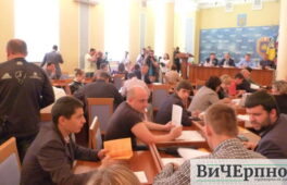 Депутатів хвилює зменшення фінансування по Програмі підтримки ОСББ та питні фонтанчики в Черкасах