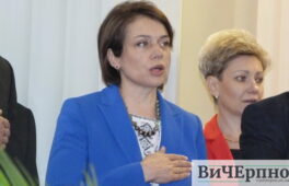 Міністр освіти і науки у Каневі нагороджувала молодь з усієї країни (ФОТО)