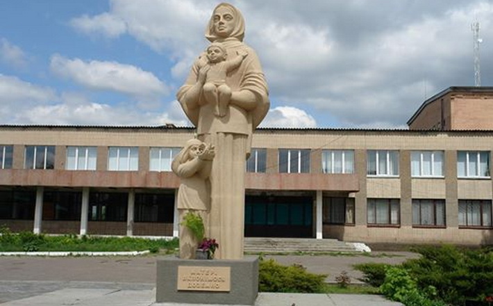 Замість Леніна на Черкащині буде пам’ятник Матері