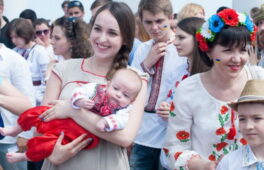 Черкащан запрошують на Мегамарш у вишиванках
