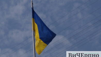 Черкаси прибралися в жовто-блакитні кольори (фоторепортаж)