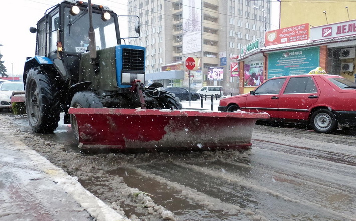 За обробку доріг від ожеледиці підрядник хоче отримати майже 700 тисяч гривень (документ)