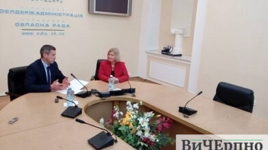 Геращенко нагородила черкаських освітян