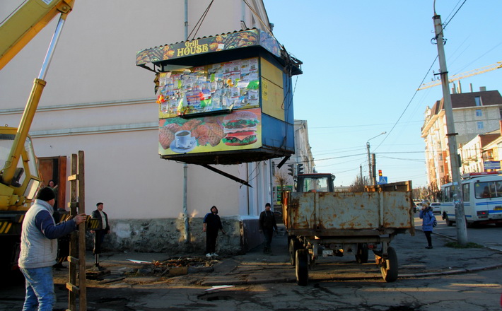 В Умані розпочато боротьбу з незаконними забудовами