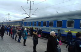 Патріотично налаштована молодь курсує містами України на Потязі Єднання