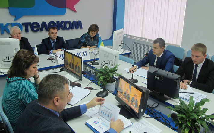 З січня зарплати працівників зростуть по всій тарифній сітці