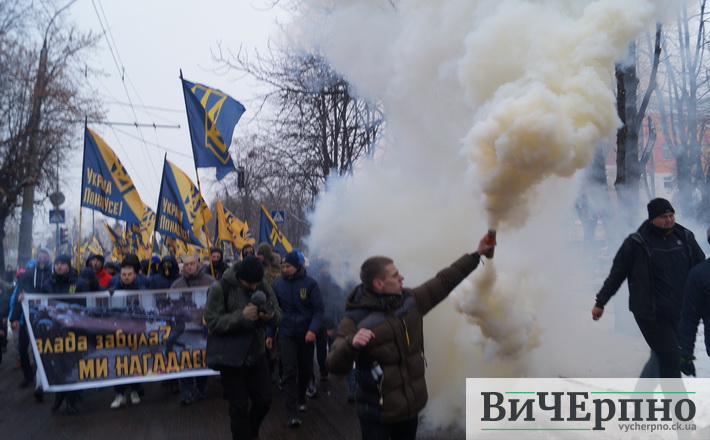 Працівники поліції розслідують події, які відбулися в приміщенні Черкаської обласної державної адміністрації