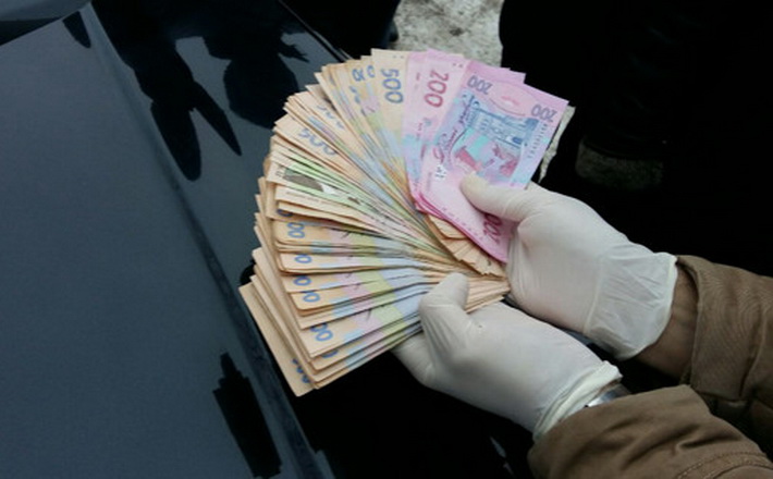 На Черкащині затримано на хабарі посадовця райвіськкомату