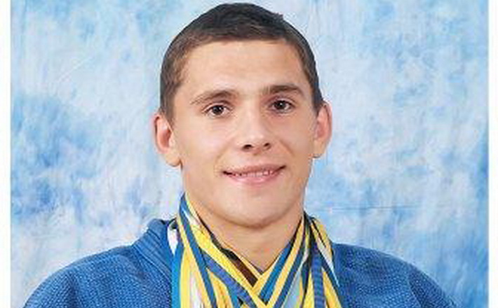 Вихованець Матусівської ДЮСШ став чемпіоном з пауерліфтингу