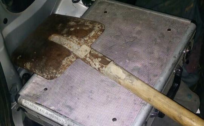 Черкаські патрульні по гарячих слідах затримали чоловіка, який напав на містянина