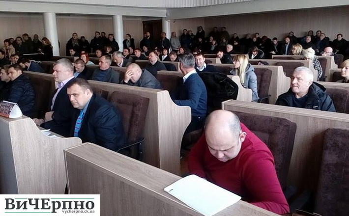 У п’ятницю проведуть позачергову сесію по забудові набережної Черкас