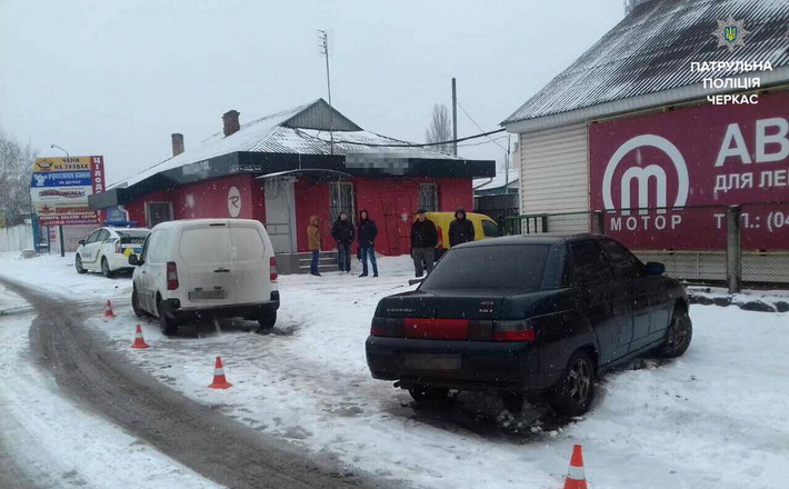 Черкаські патрульні склали протокол на винуватця ДТП