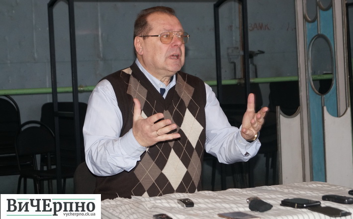 Черкаський драмтеатр ставитиме вистави у приміщенні кінотеатру “Салют”