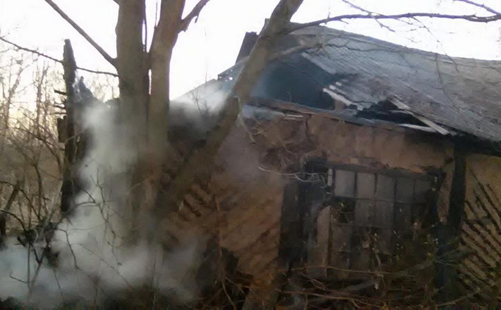 В одному із сіл Канівщини горіла безгосподарча споруда
