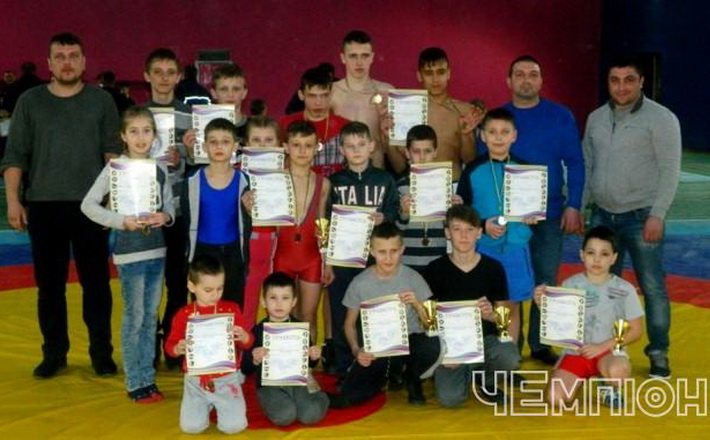 Відкритий Кубок Смілянського району з вільної боротьби зібрав кращих спортсменів області